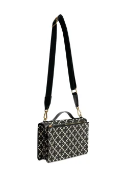 By Malene Birger LOENNAS