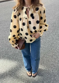 By Malene Birger VINOLA