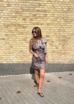 Modström Himamd print strap dress