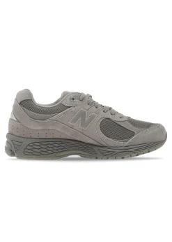 New Balance U20021O2