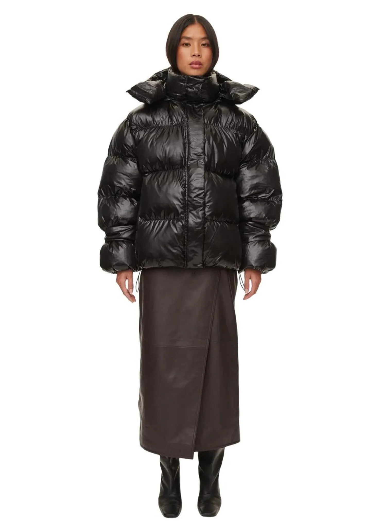 Oval Square Active Hood Jacket