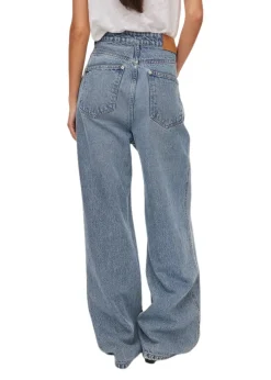 Oval Square Icon jeans