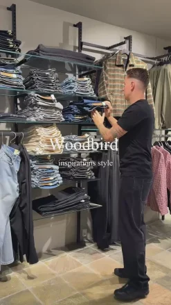 Woodbird Baine Base tee